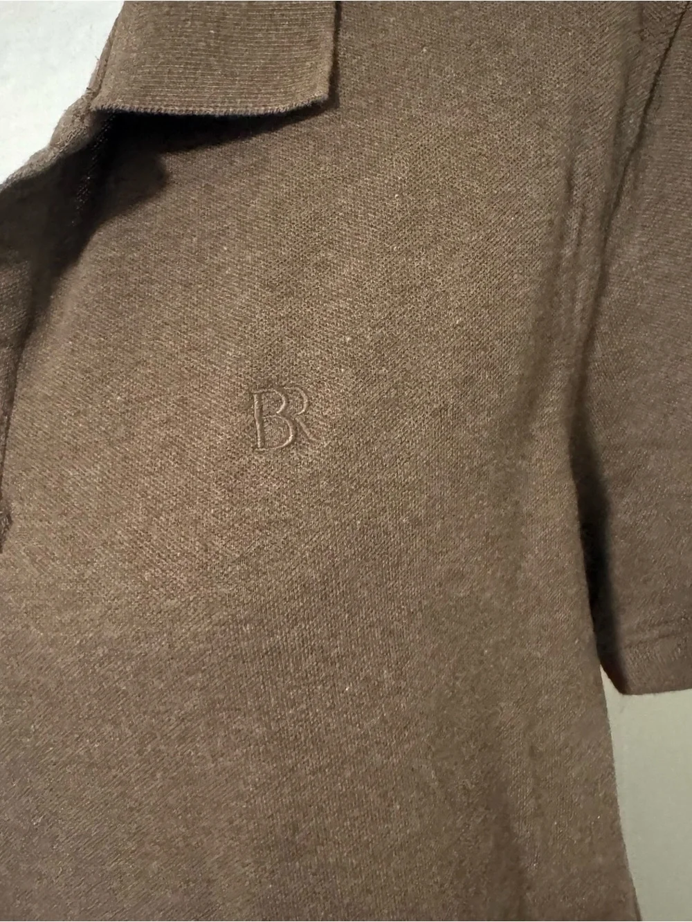 Banana Republic Men’s Pique Medium Brown Logo BR Collar Short-Sleeve Polo EUC
